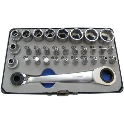 Laser 6717 31 Piece Bit And Socket Set