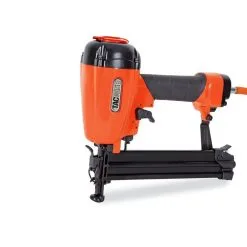 Tacwise D9040V Pneumatic Narrow Crown Staple Gun (Type 90 / 12-40mm)